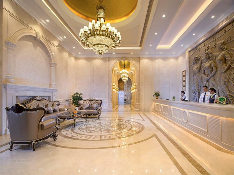 Vienna International Hotel Guangdong Puning Sqaure Exterior foto